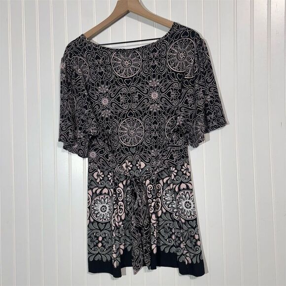 Lane Bryant 18/20W Boho Medallion Print Empire Waist Top Plus Size Stretch VNeck - Picture 4 of 9